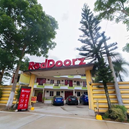 Hotel Reddoorz At Tagaytay Road Tagaytay City Exterior foto