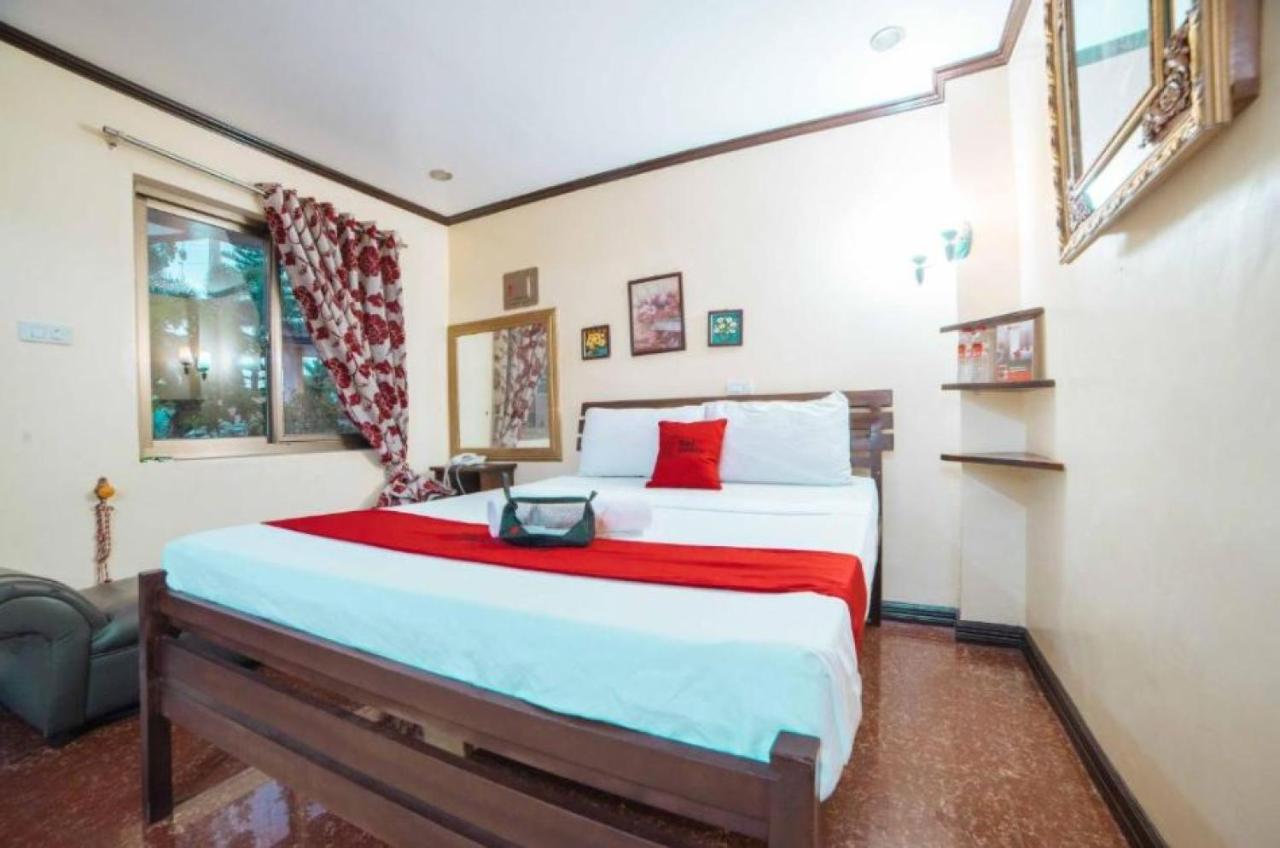 Hotel Reddoorz At Tagaytay Road Tagaytay City Exterior foto